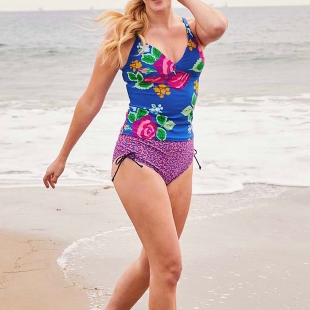 NWT - To the Beach Swim Top Matilda Jane - Size XS